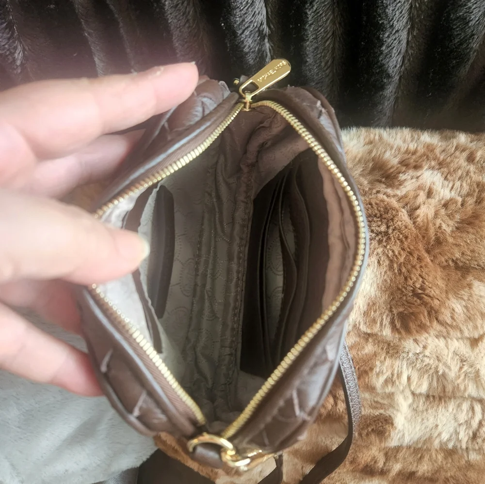 Michael Kors Brown Fur Tote Bag with Woven Leather Accent - Picture 6 of 6